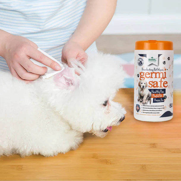 Basil Germisafe Pet Wipes for Dogs, 50 Wipes with Added Neem, Lemon and Lavender Oil for Dogs & Cats