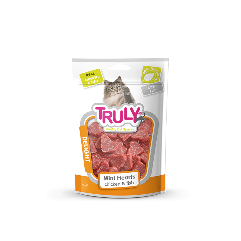 Truly Dry Treat for Cats 50 gm - Chicken & Fish Mini Hearts